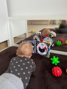 žaislai kūdikiams plaukimo ratas ant kaklo kudikiui